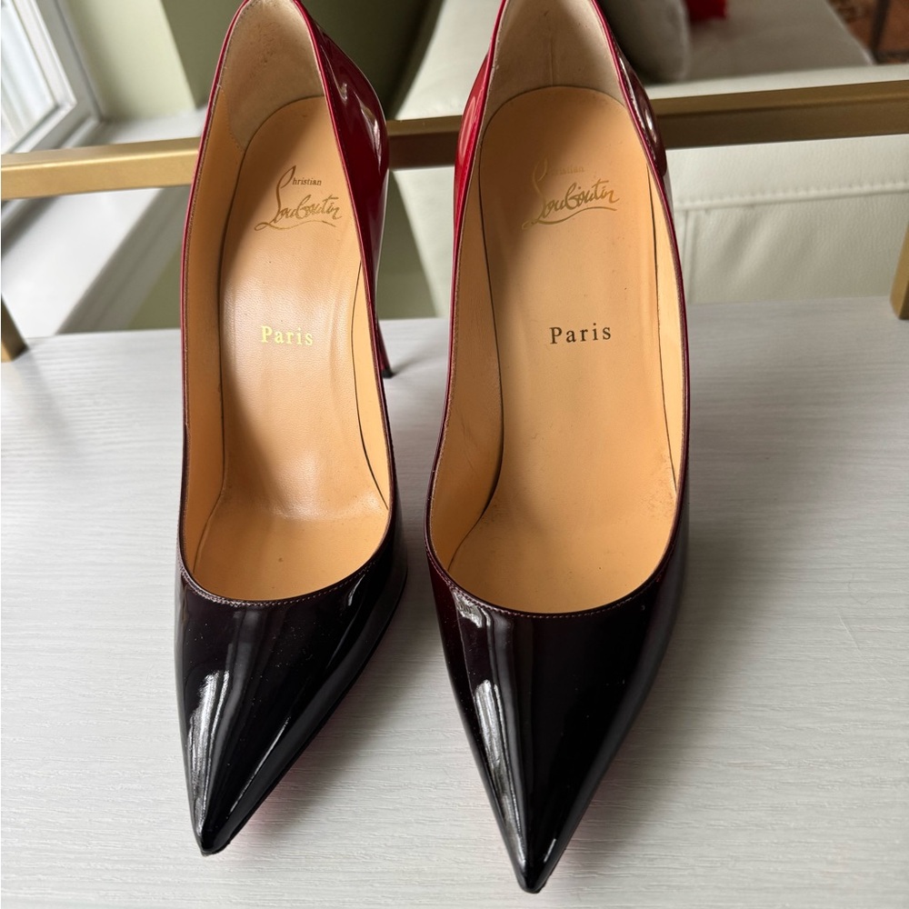 Christian Louboutin red/black ombré patent leather Kate pumps, size 39 - Picture 2 of 6